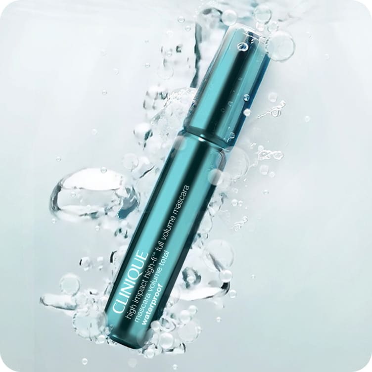 New High Impact HiFi Waterproof Mascara submerged in water